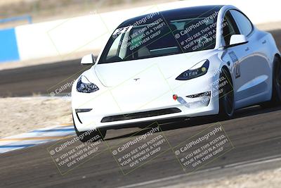 media/Nov-08-2025-Speed Ventures (Sat) [[1c7a6332f5]]/TC B/Session 3 (Turn 1)/